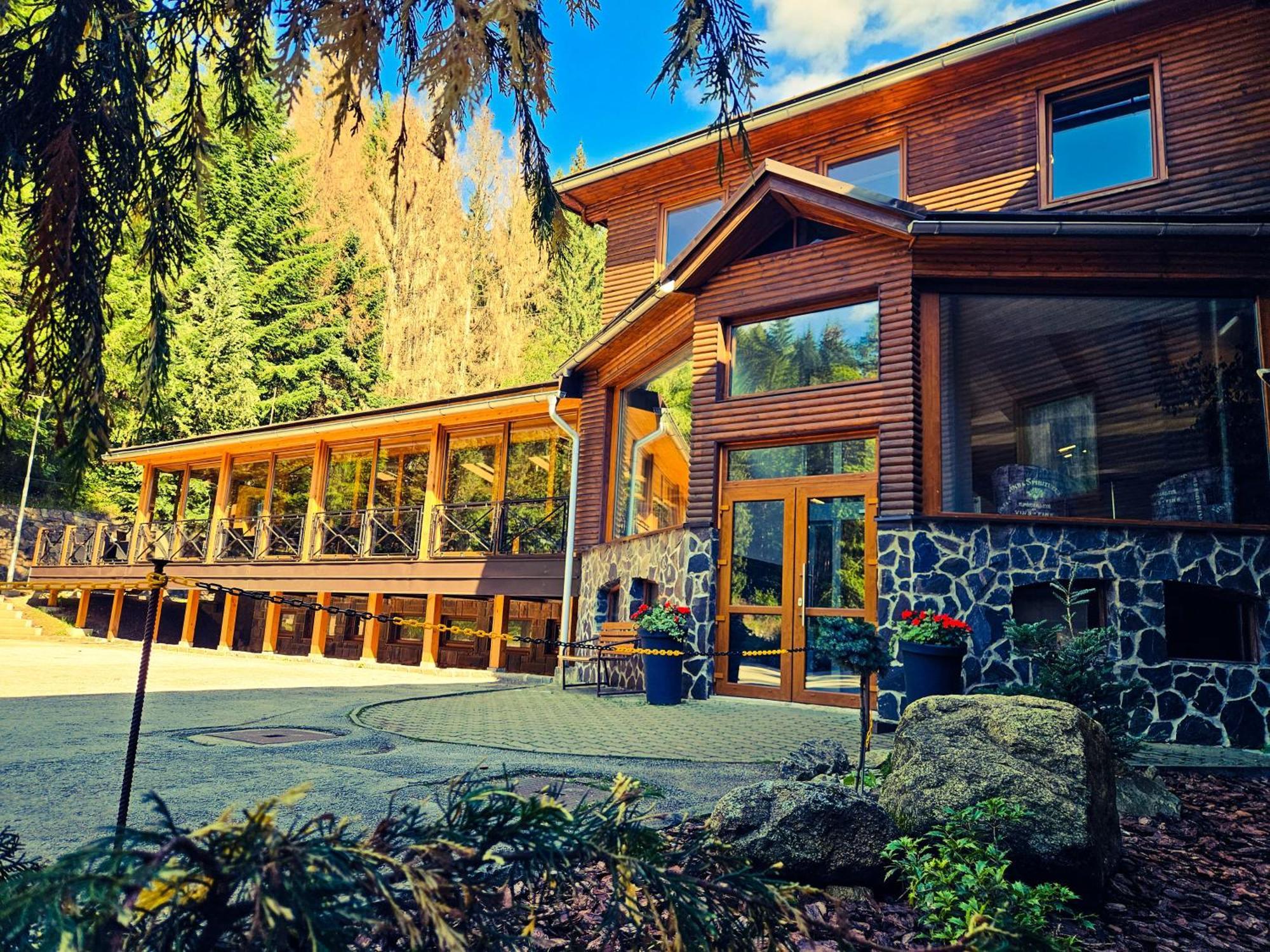 Hotel Krpacovo Exterior photo